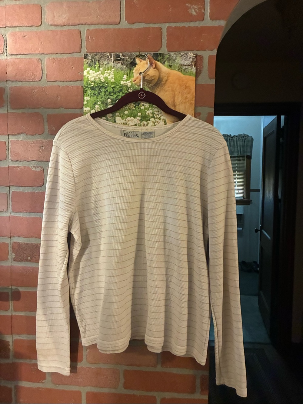 Basic Editions Cream and gold Striped Long-Sleeve Crewneck Tee